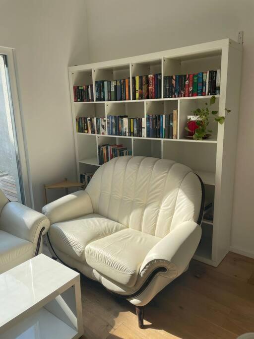 Stilvolle Wohnung Mit Terrasse/Garten Вена Экстерьер фото