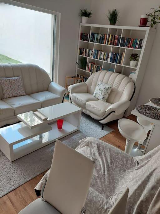 Stilvolle Wohnung Mit Terrasse/Garten Вена Экстерьер фото
